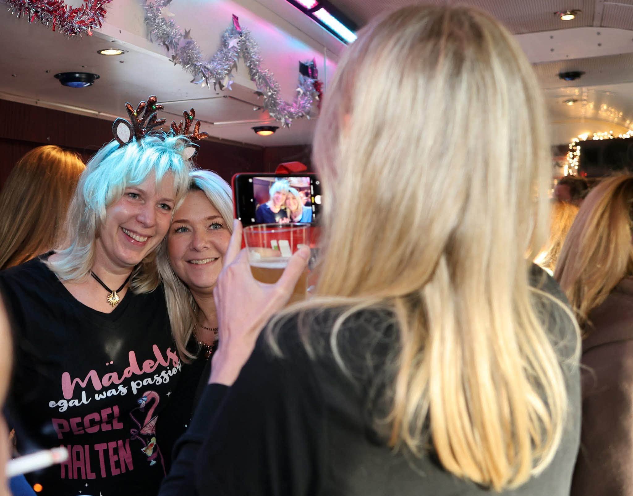 Weihnachtspartyzug Selfie im MSM Partyzug nach Erfurt